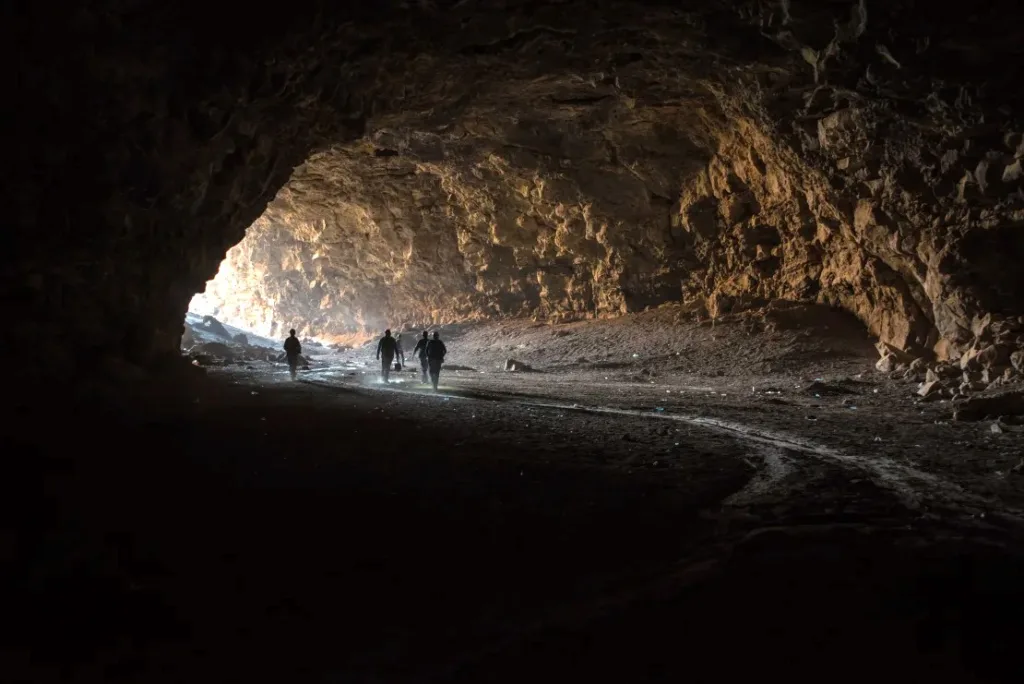 Underground Tunnels in Saudi Arabia Reveal 7,000-Year-Old Human Settlements