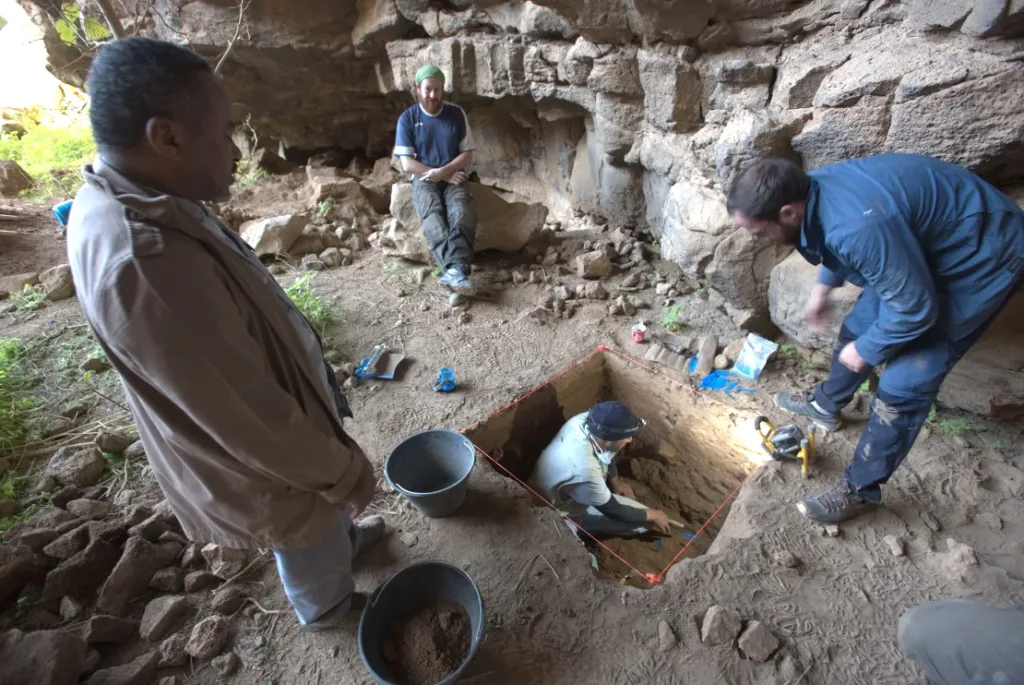 Underground Tunnels in Saudi Arabia Reveal 7,000-Year-Old Human Settlements